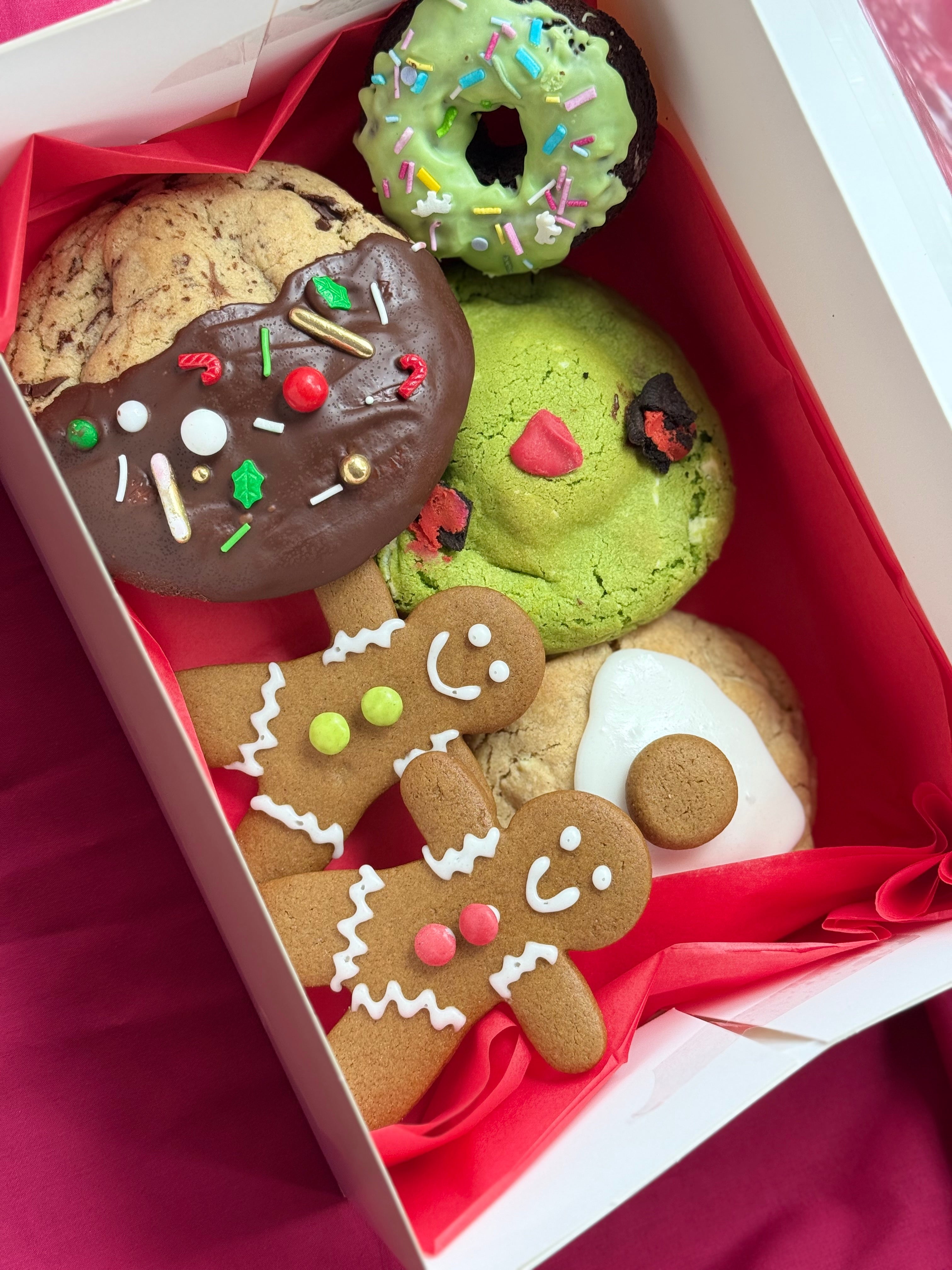 Mini Merry Grinch-mas Box