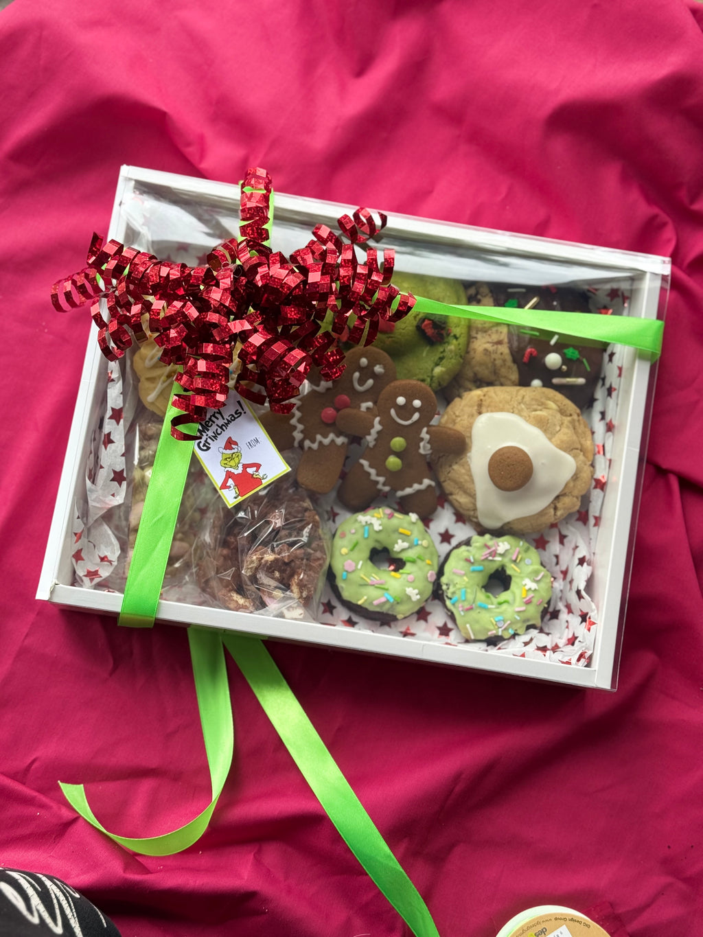 Mega Merry Grinch-mas treat box
